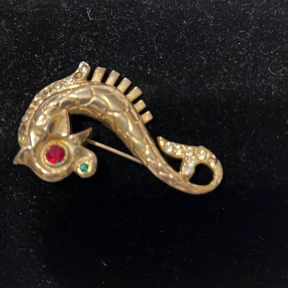 Super cute animal ! Brooch pin